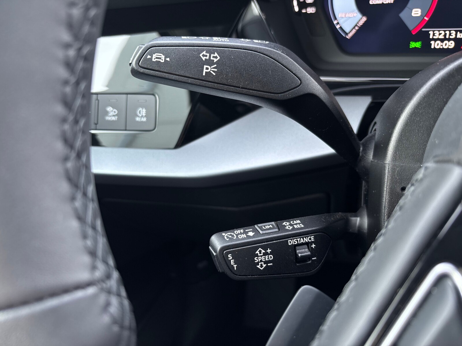 Audi A3 Sportback - zdjęcie 12