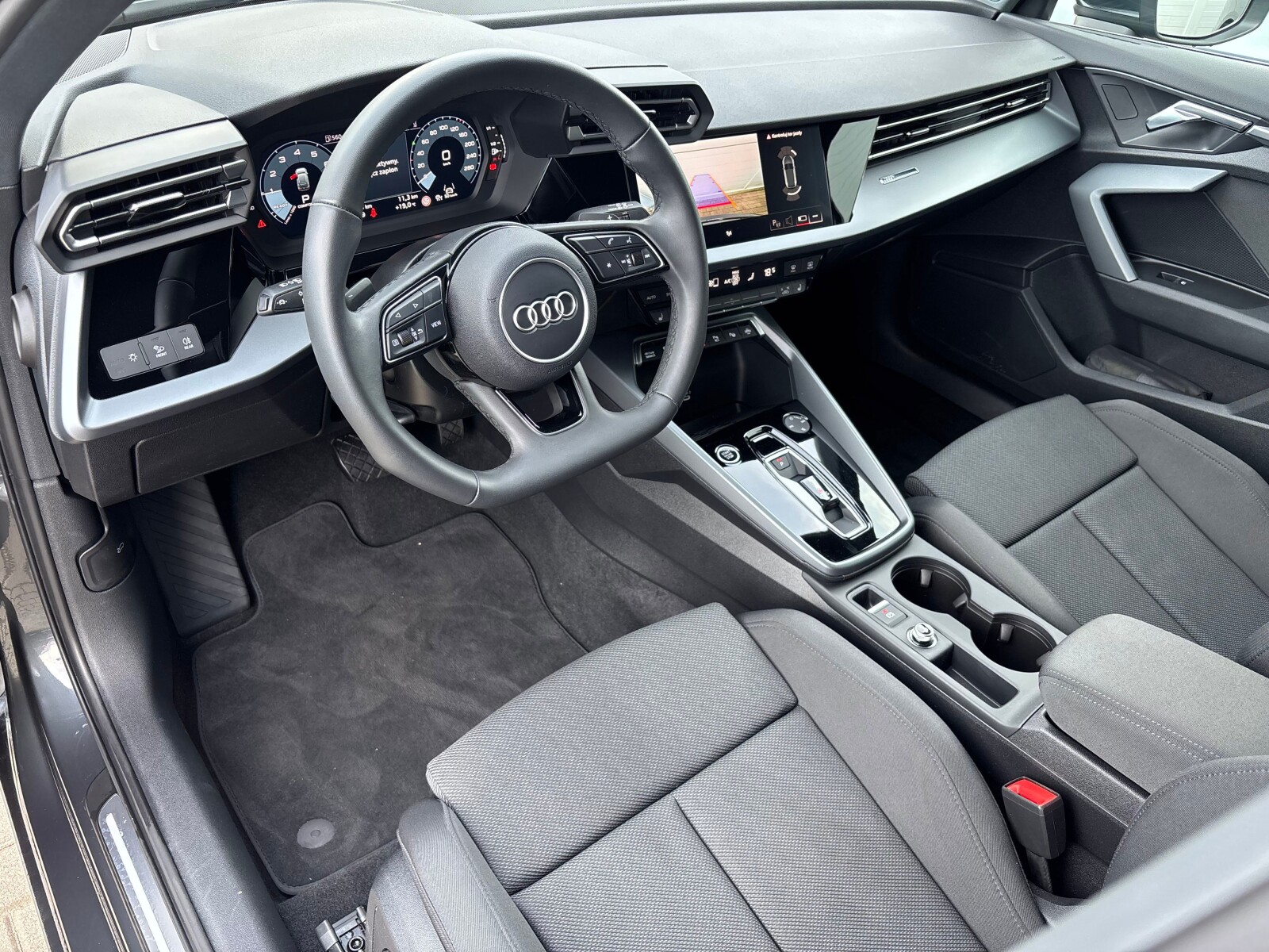 Audi A3 Sportback - zdjęcie 15