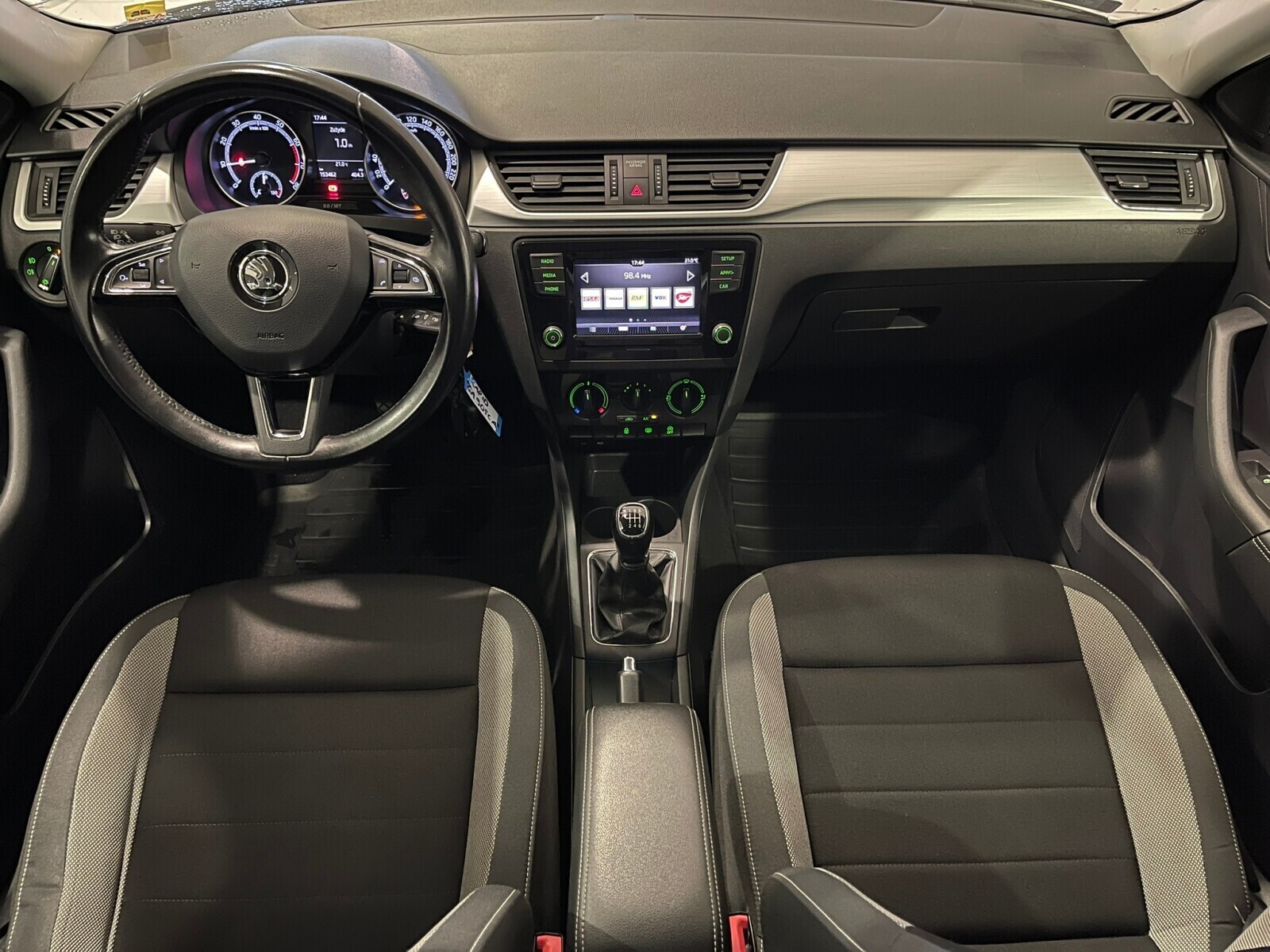 Škoda Rapid - zdjęcie 12