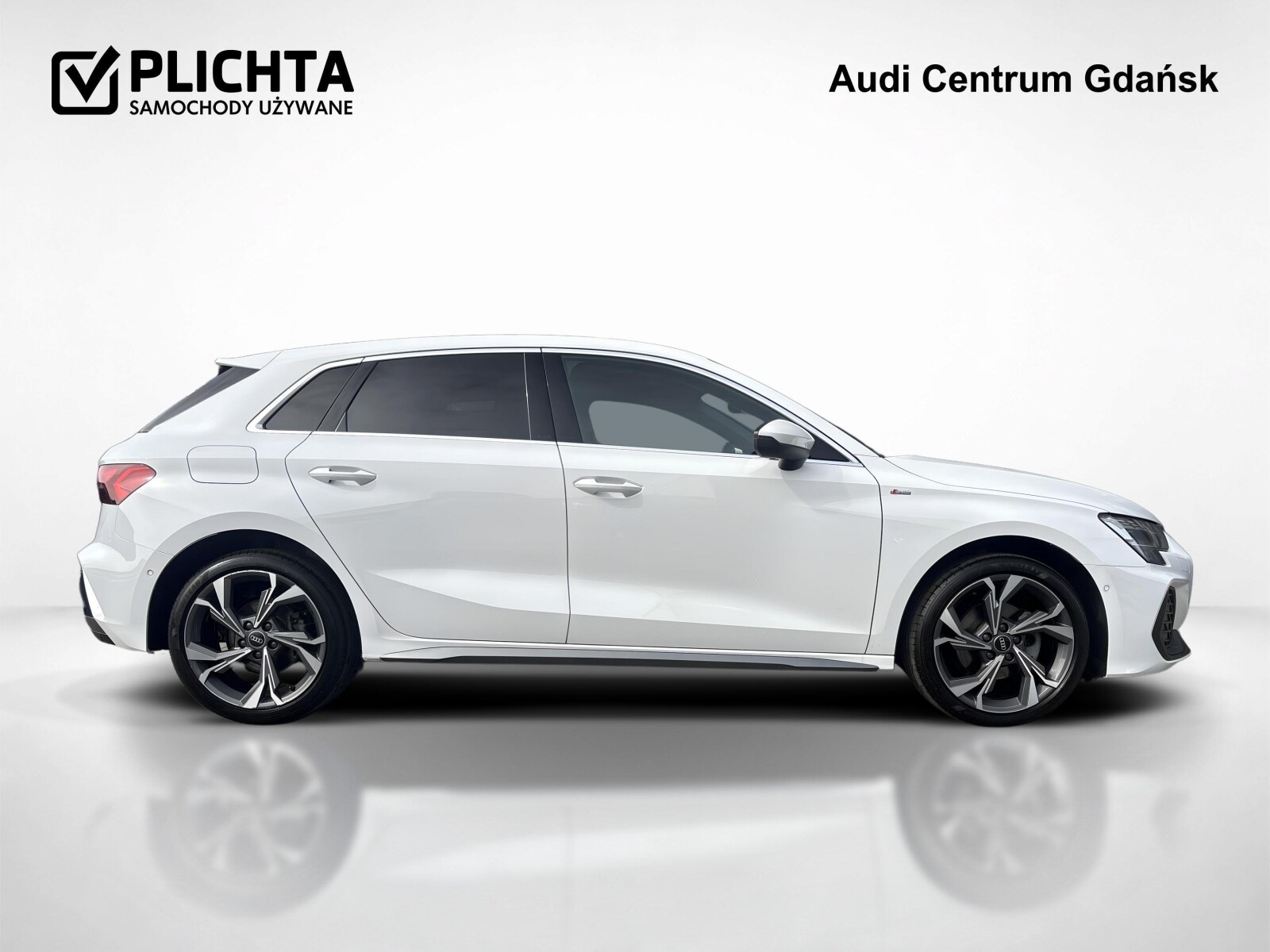 Audi A3 Sportback - zdjęcie 7