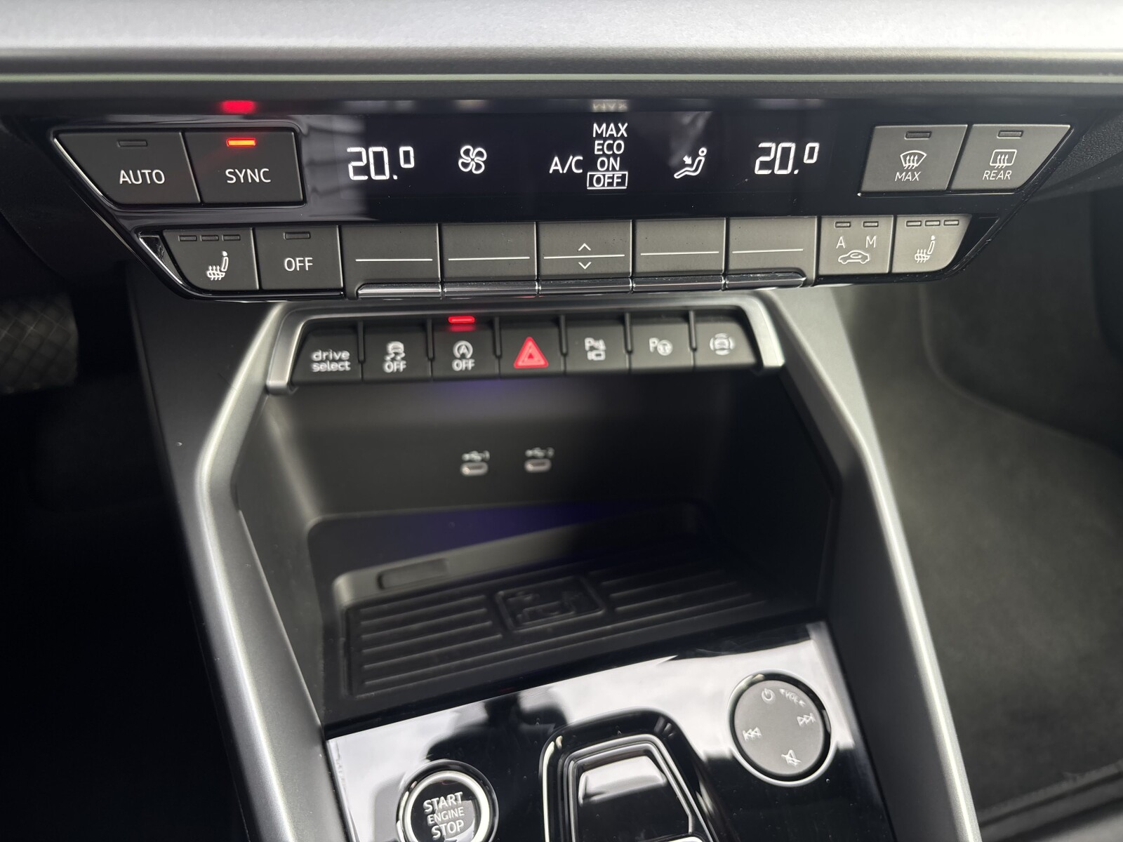 Audi A3 Sportback - zdjęcie 15