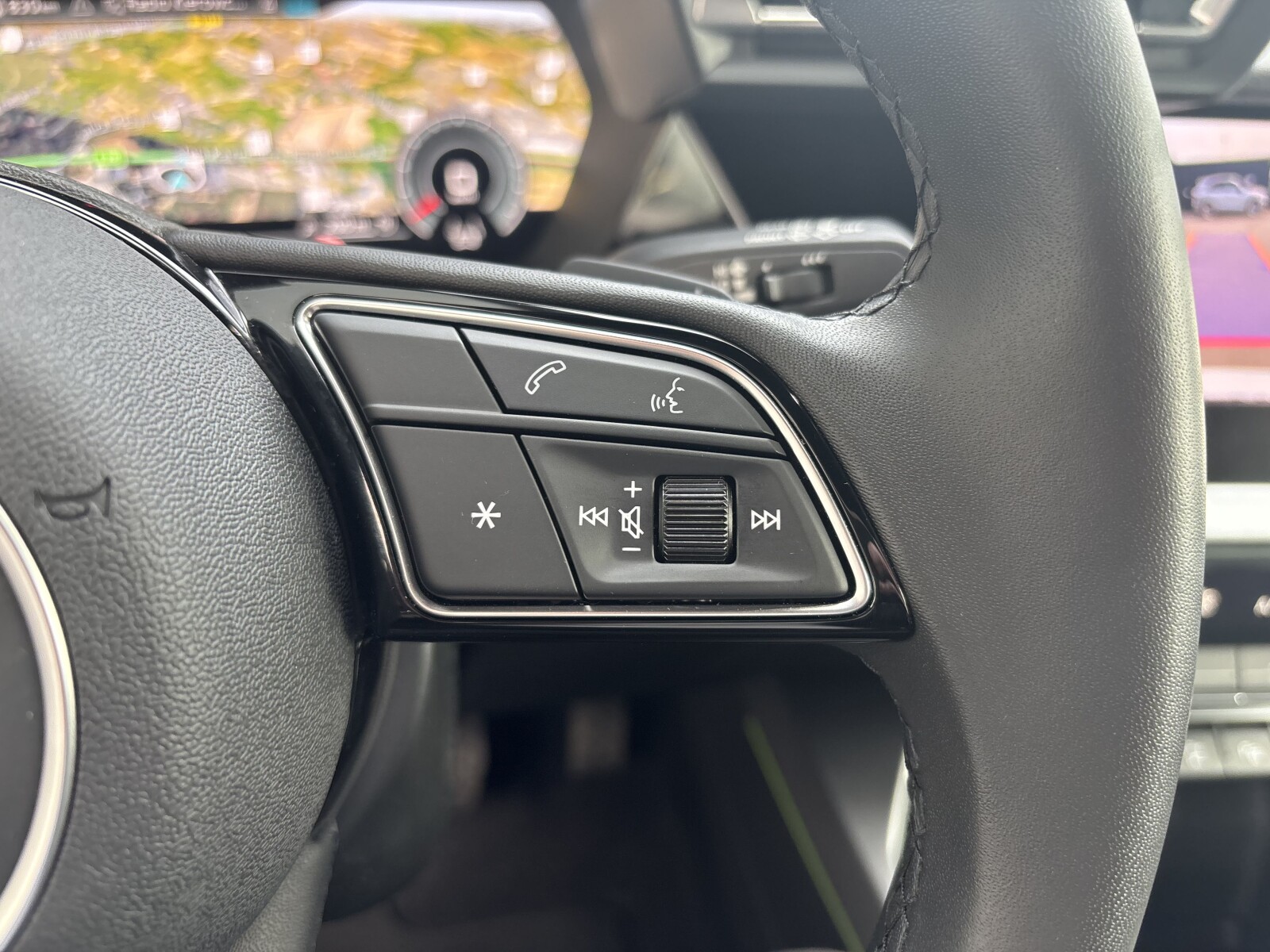 Audi A3 Sportback - zdjęcie 14