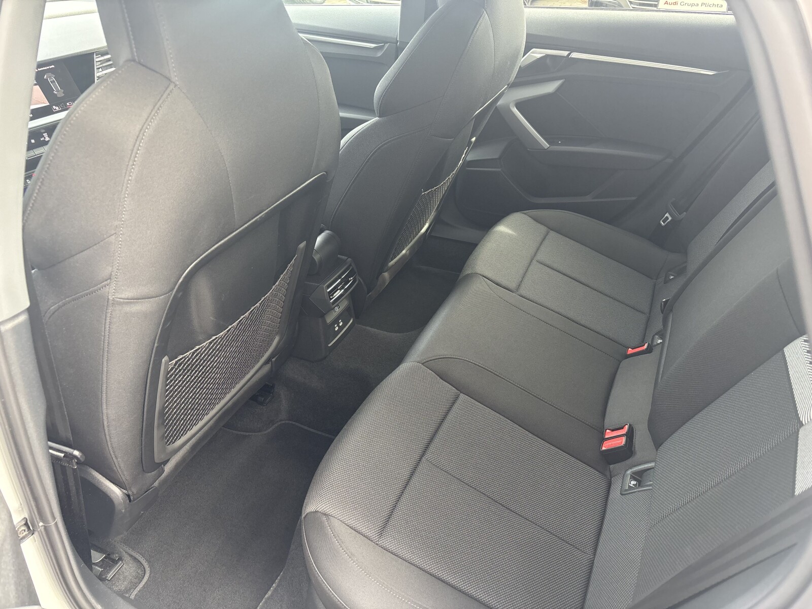 Audi A3 Sportback - zdjęcie 29