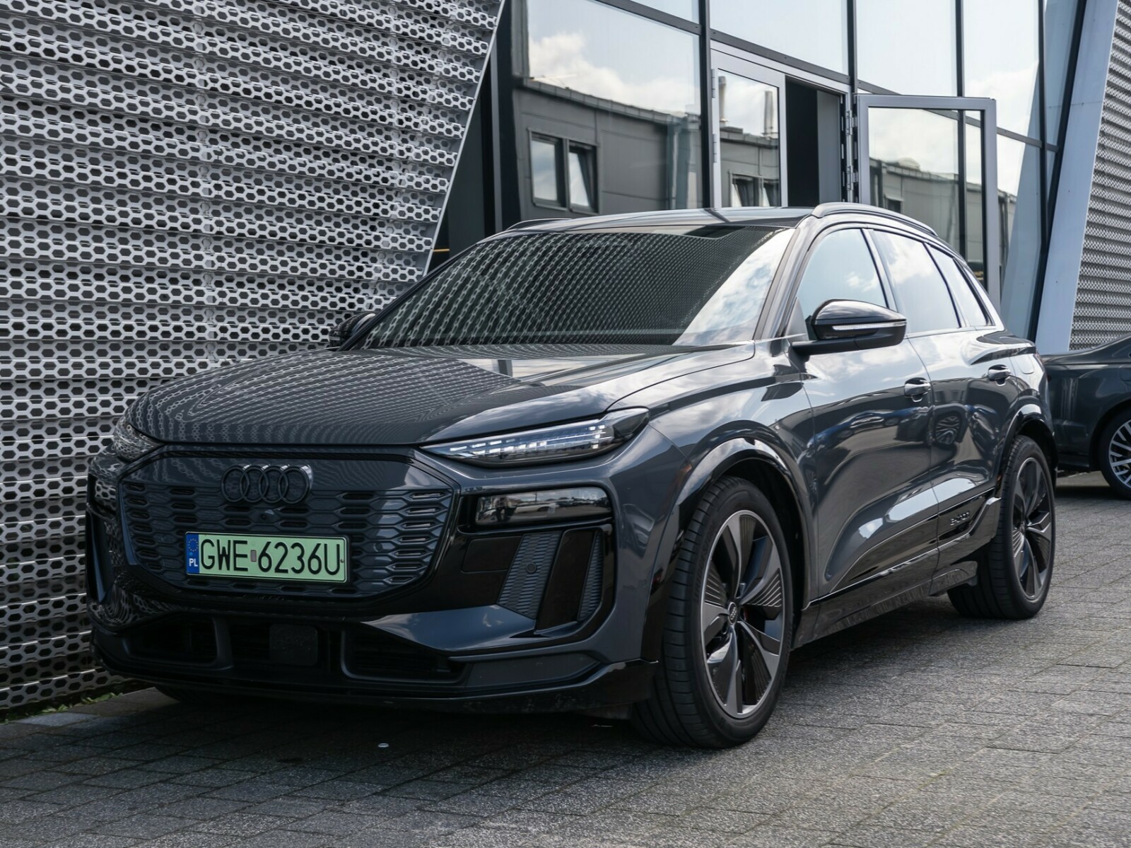 Audi Q6 e-tron