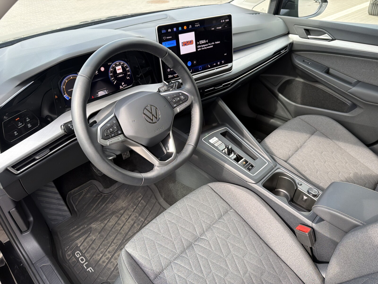 Volkswagen Golf - zdjęcie 9