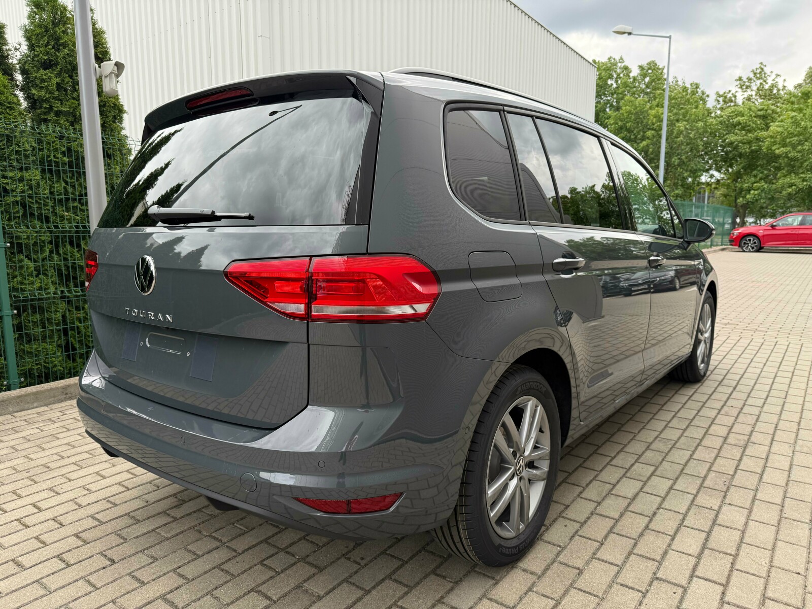 Volkswagen Touran - zdjęcie 3