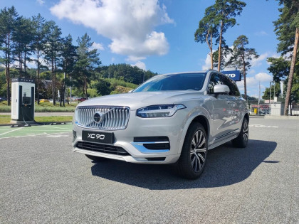 XC 90