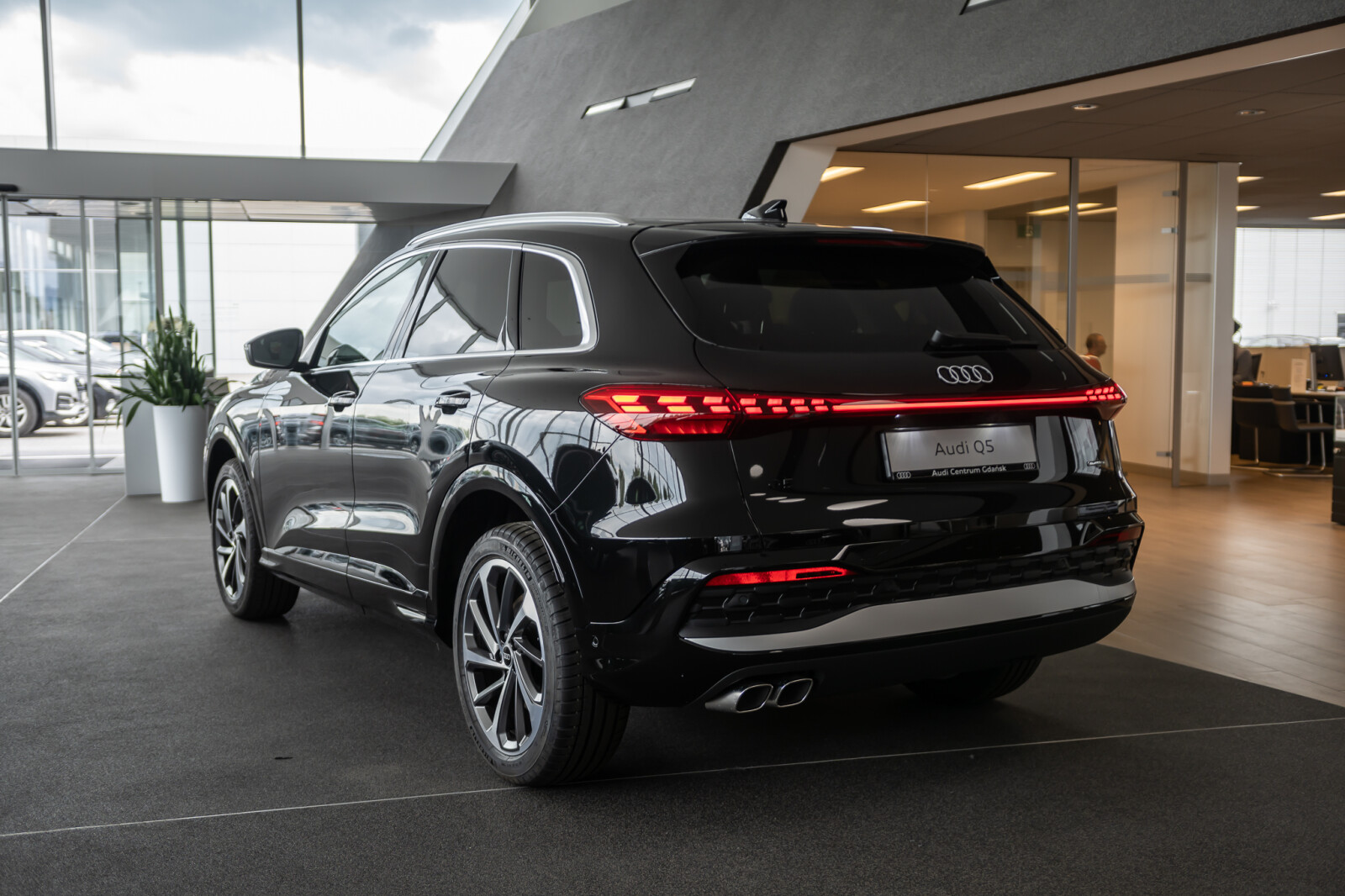 Audi Q5 - zdjęcie 4