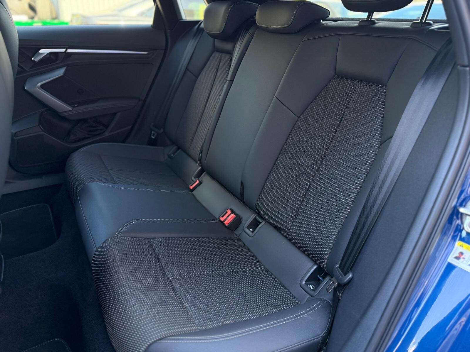 Audi A3 Sportback - zdjęcie 18
