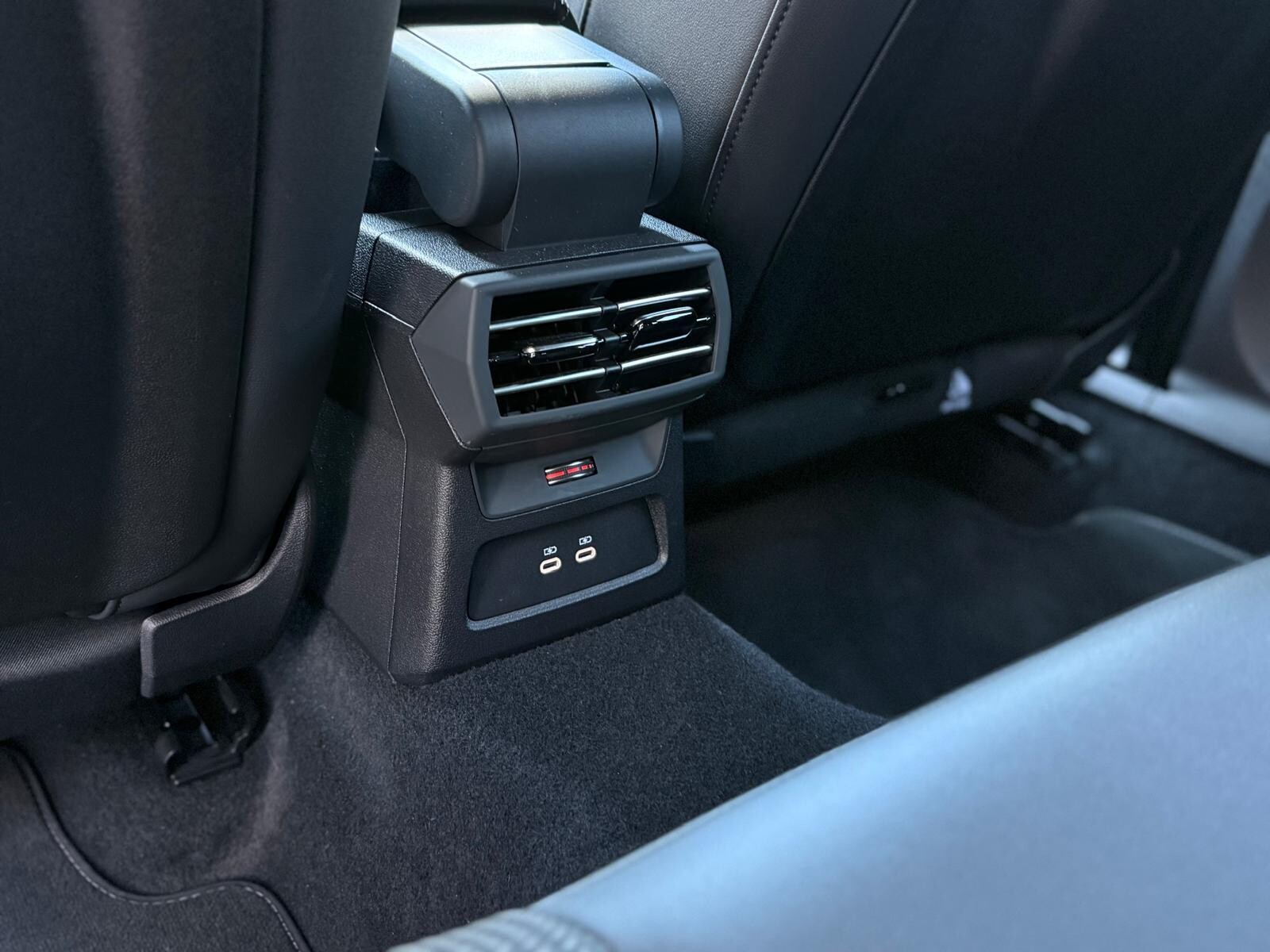 Audi A3 Sportback - zdjęcie 19