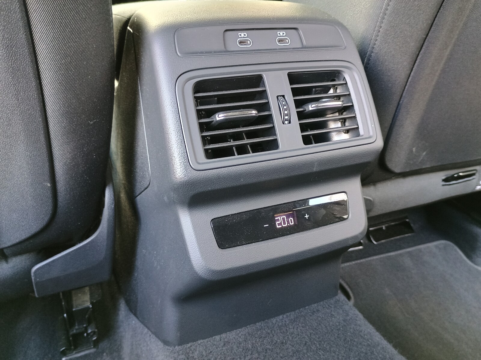 Audi Q5 - zdjęcie 13