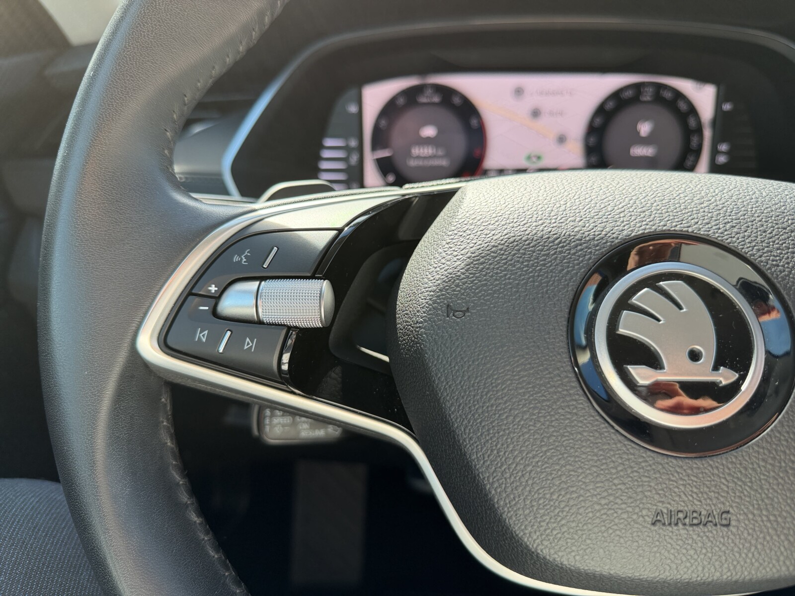 Škoda Octavia - zdjęcie 16