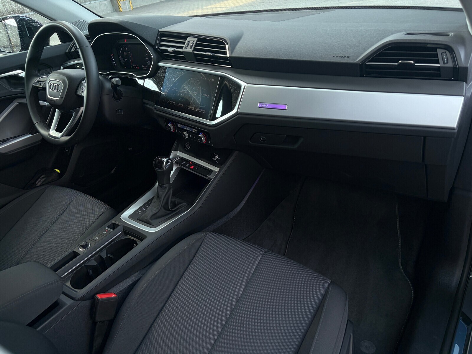 Audi Q3 - zdjęcie 19