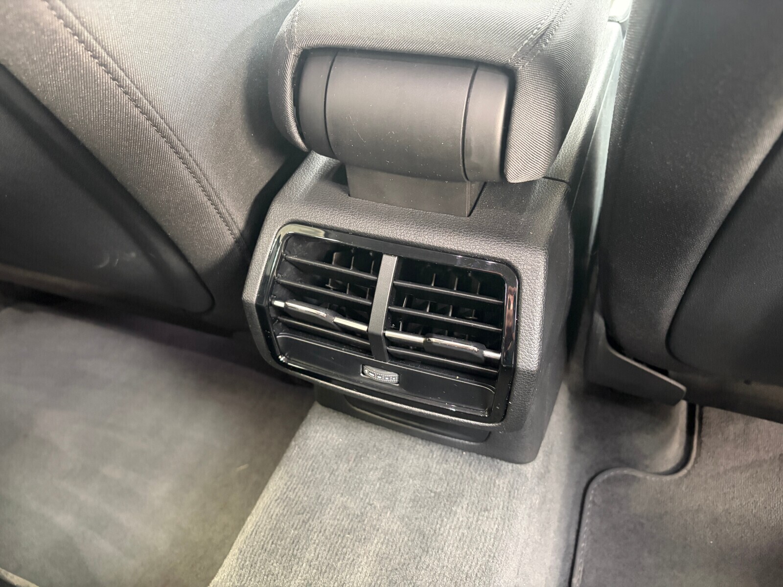 Audi Q3 - zdjęcie 24
