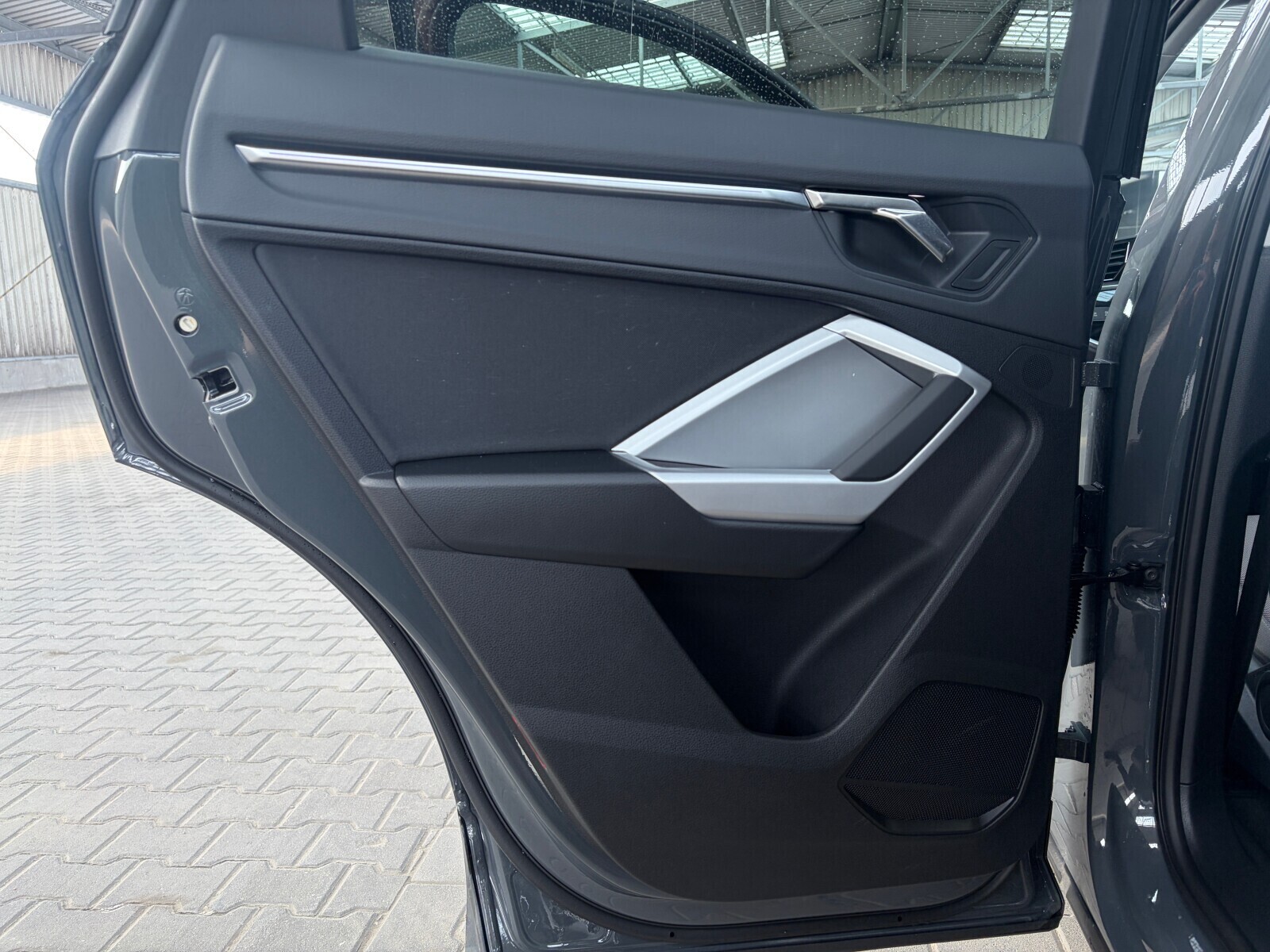 Audi Q3 - zdjęcie 21