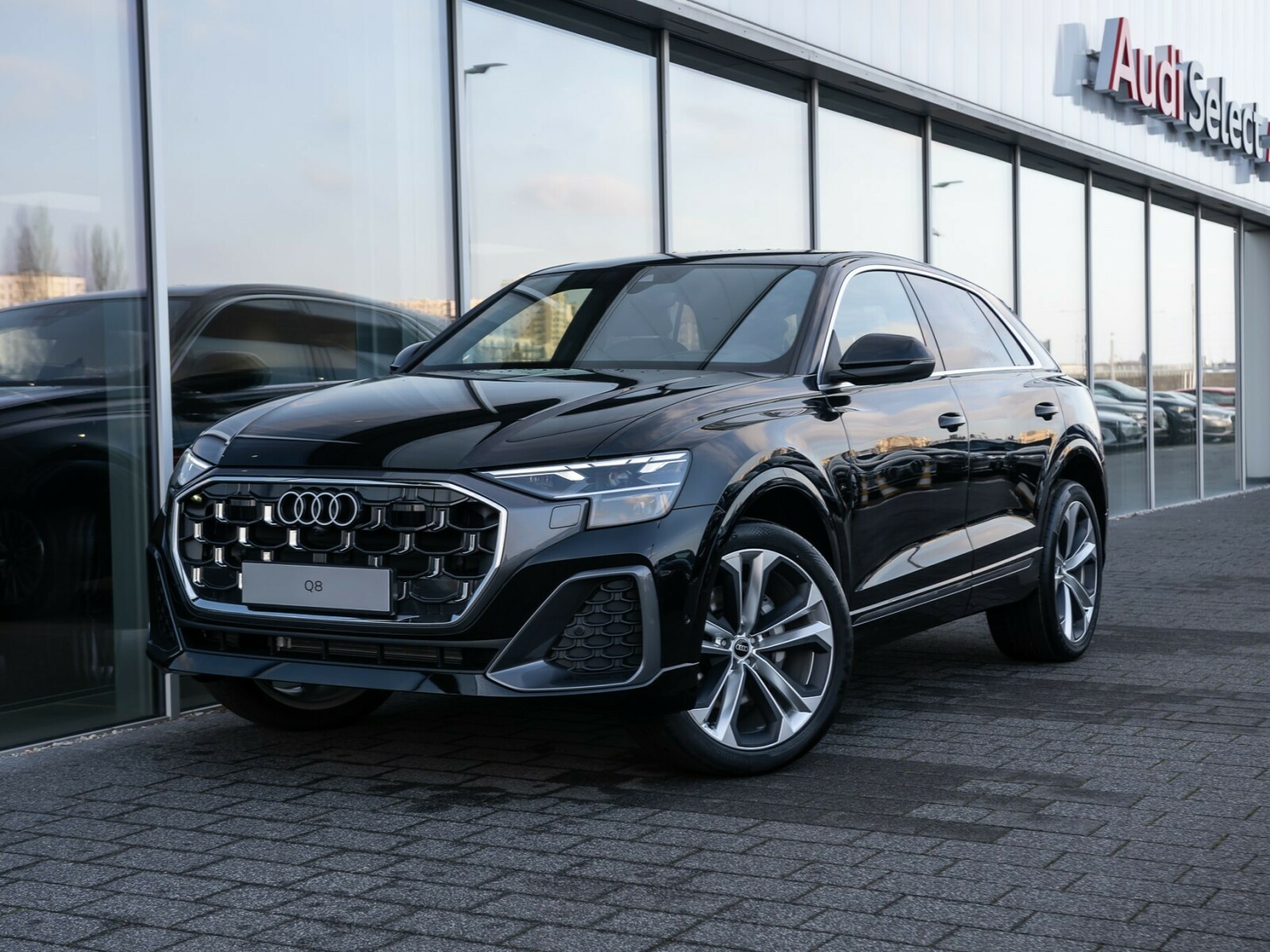Audi Q8