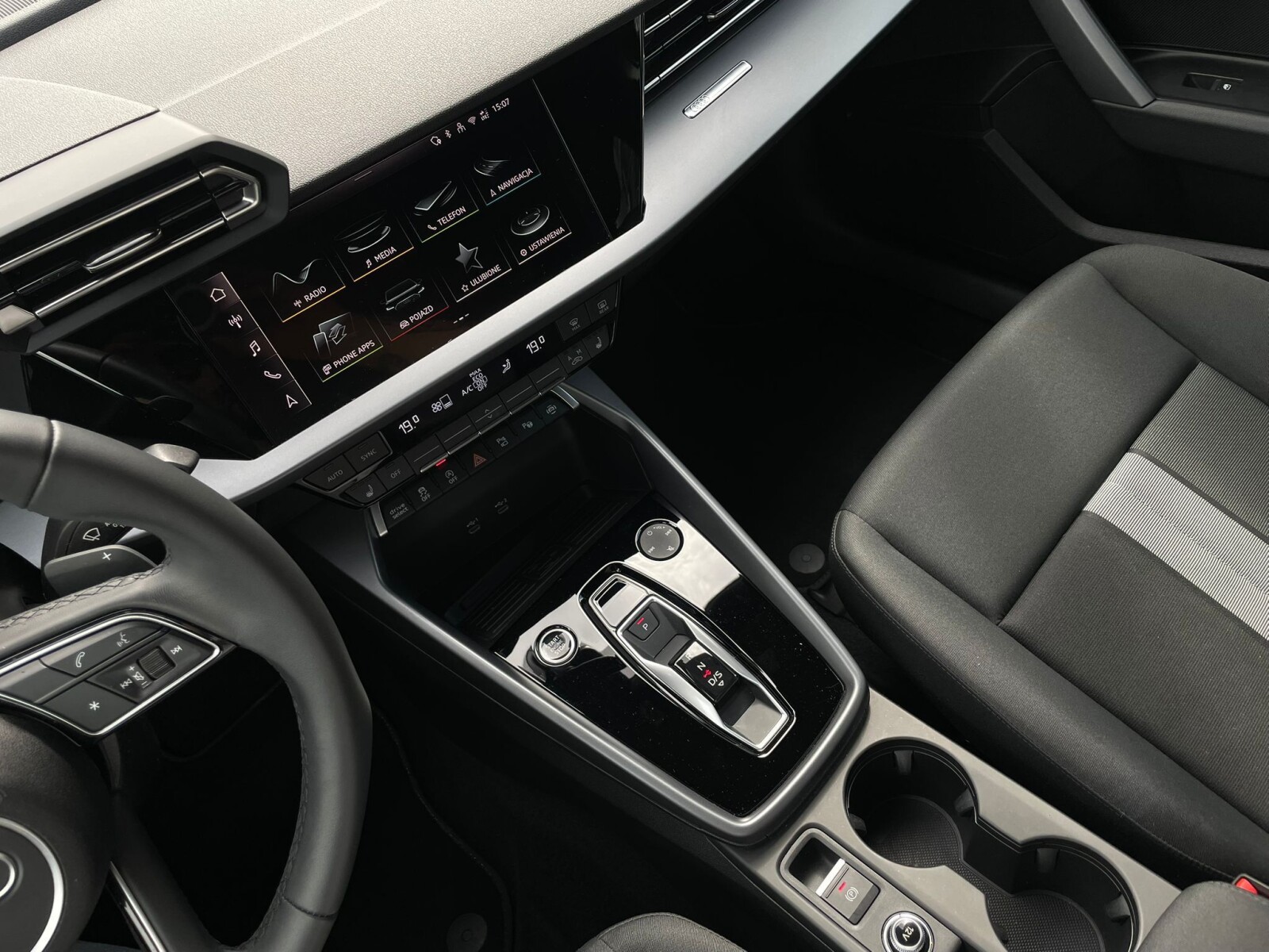 Audi A3 allstreet - zdjęcie 33