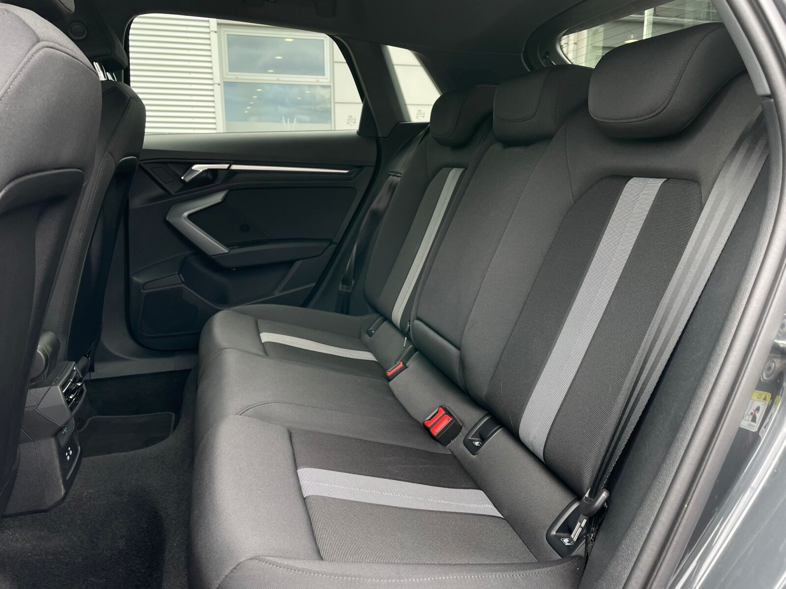 Audi A3 allstreet - zdjęcie 12