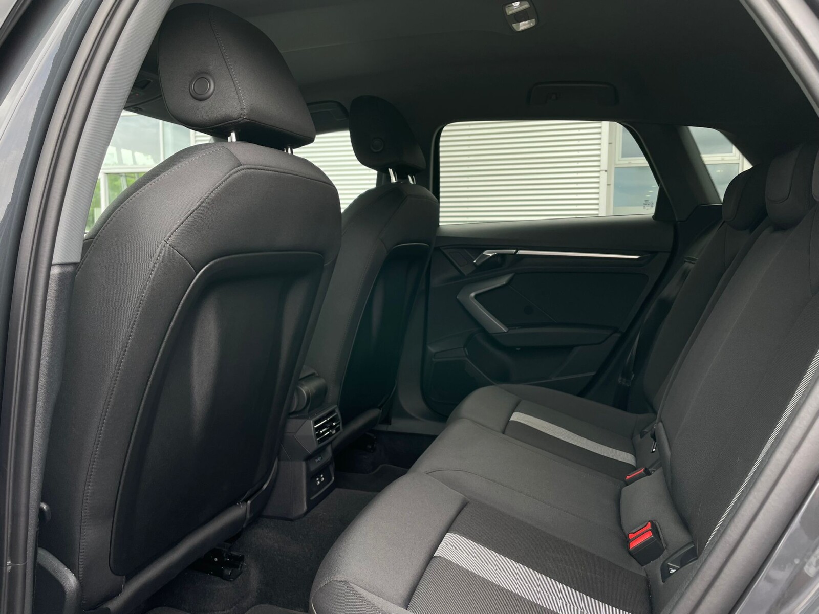 Audi A3 allstreet - zdjęcie 11
