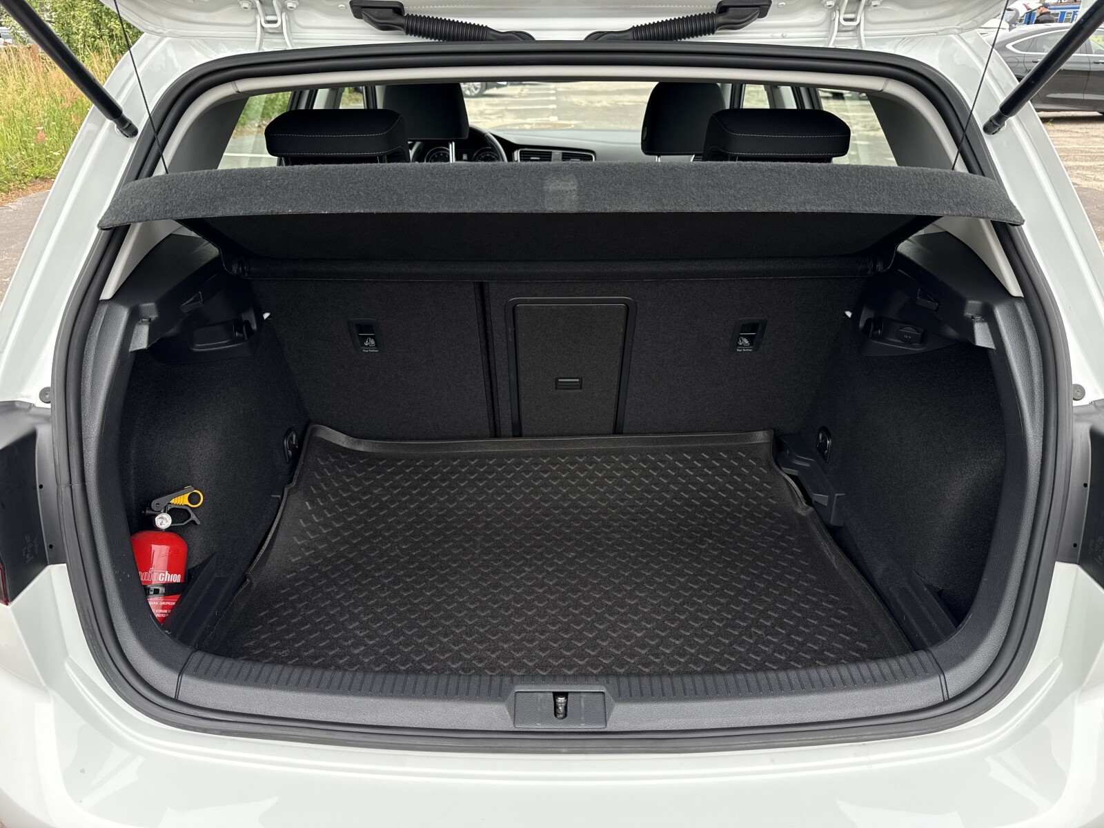 Volkswagen Golf - zdjęcie 36