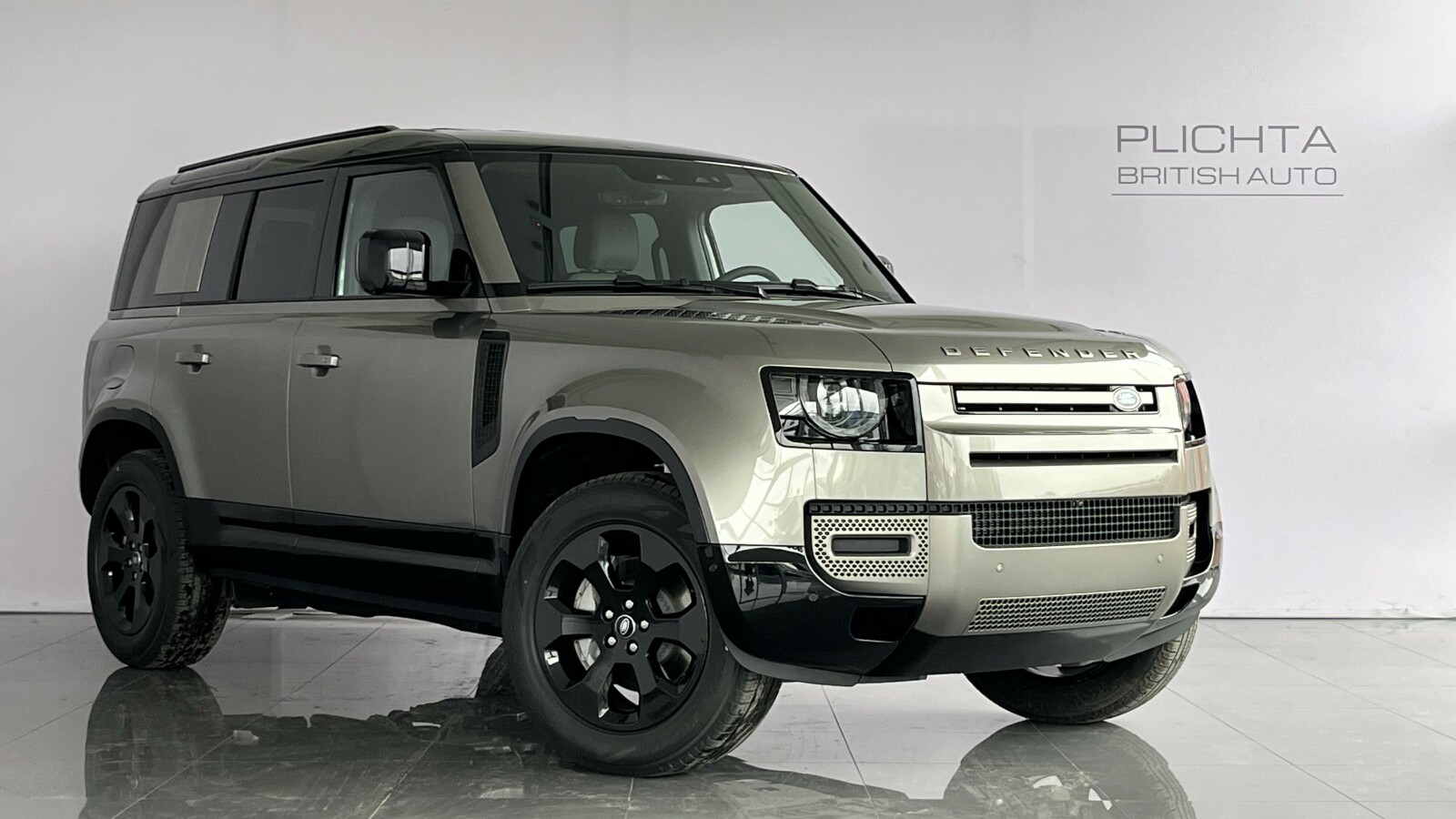 Defender MY25 3.0D I6 300 PS AWD Auto X-Dynamic SE 110