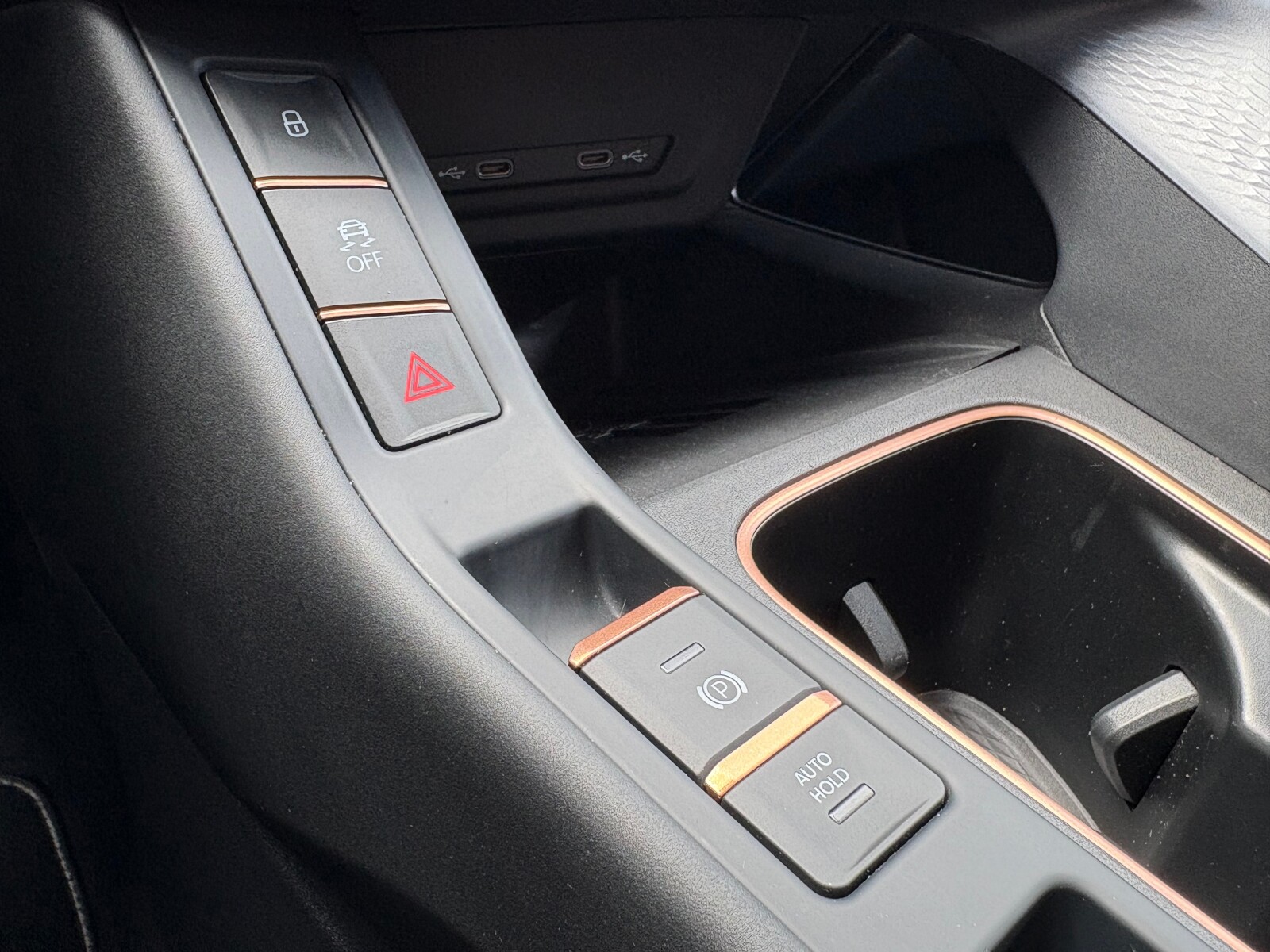 Cupra Terramar - zdjęcie 27