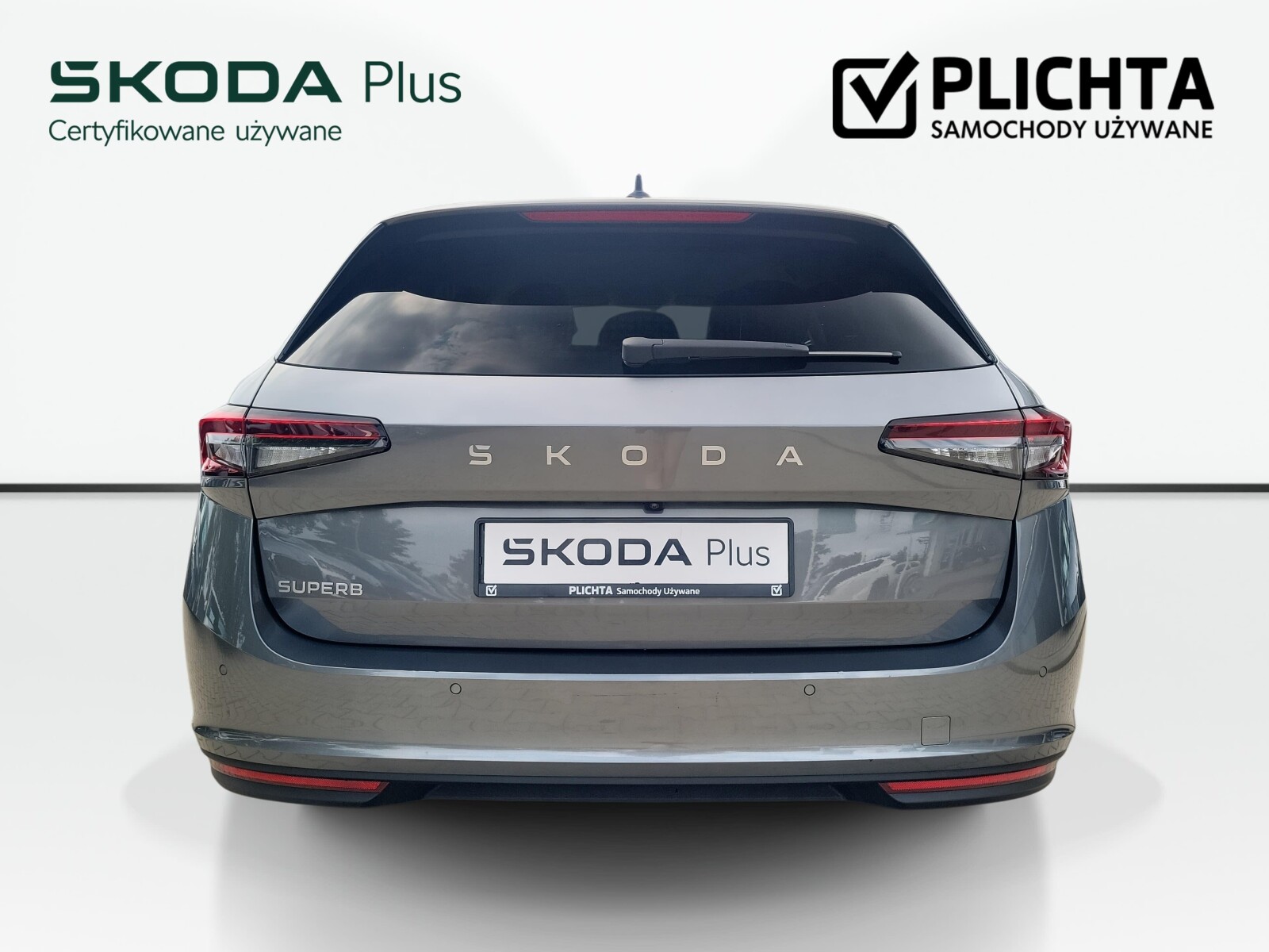 Škoda Superb Combi - zdjęcie 4