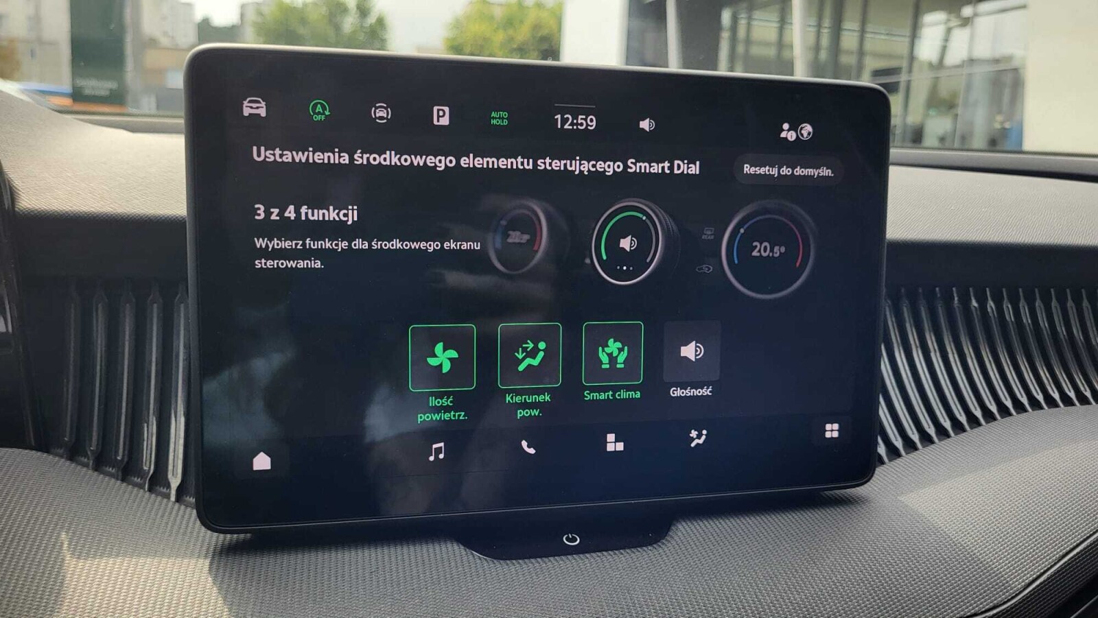 Škoda Superb Combi - zdjęcie 25