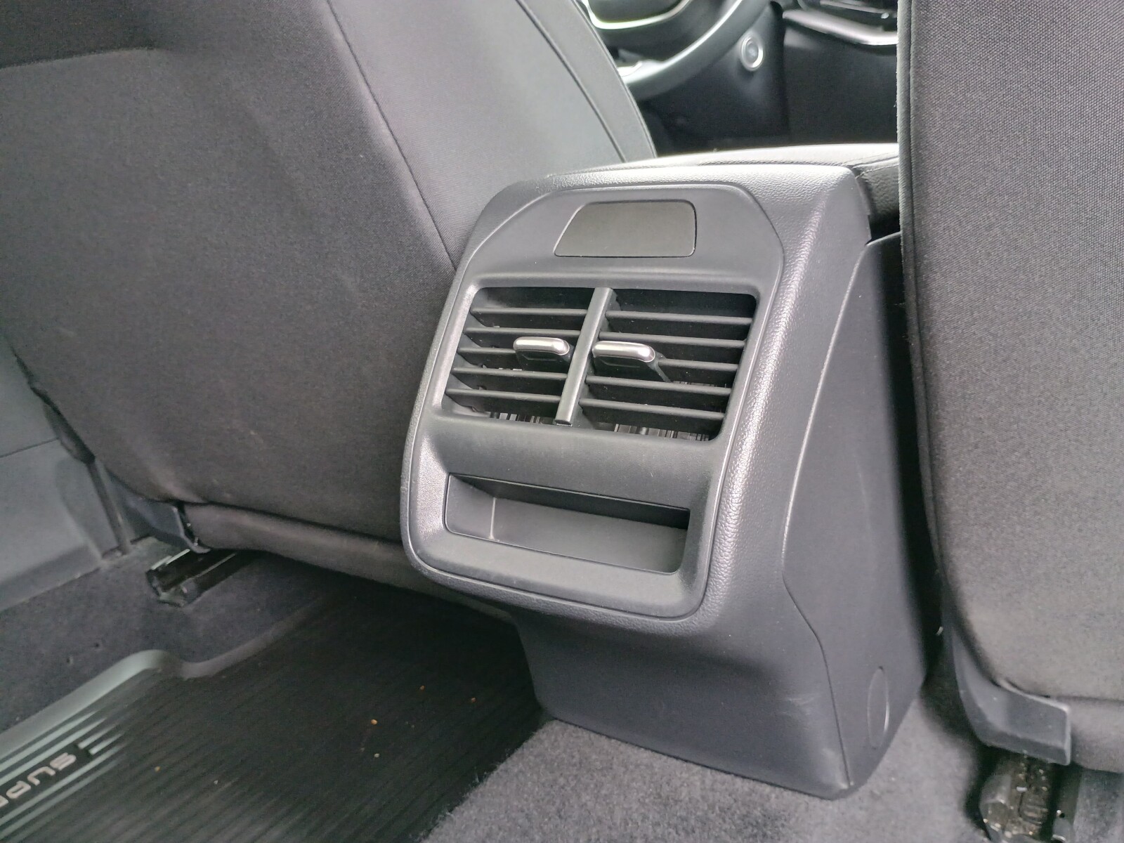 Škoda Superb Combi - zdjęcie 12
