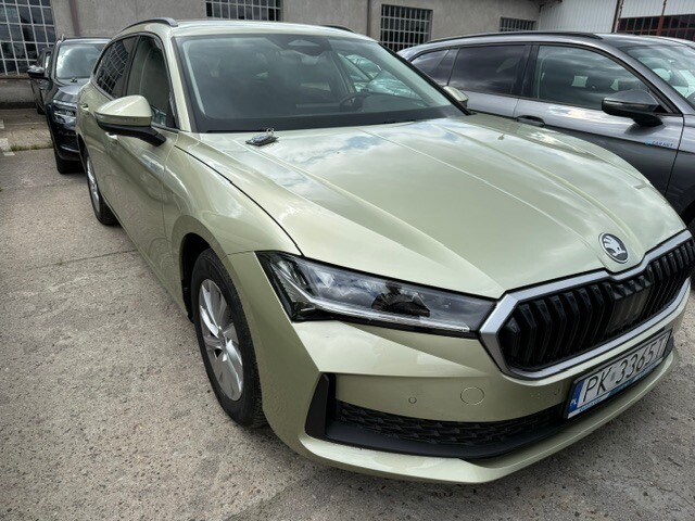 Škoda Superb Combi - zdjęcie 3
