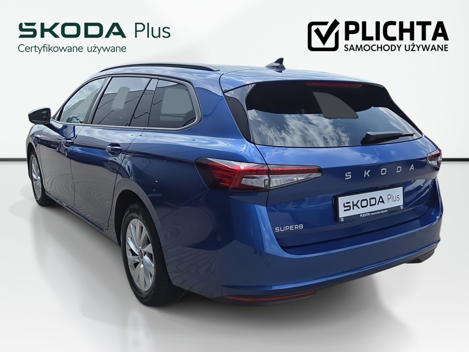 Škoda Superb Combi - zdjęcie 8