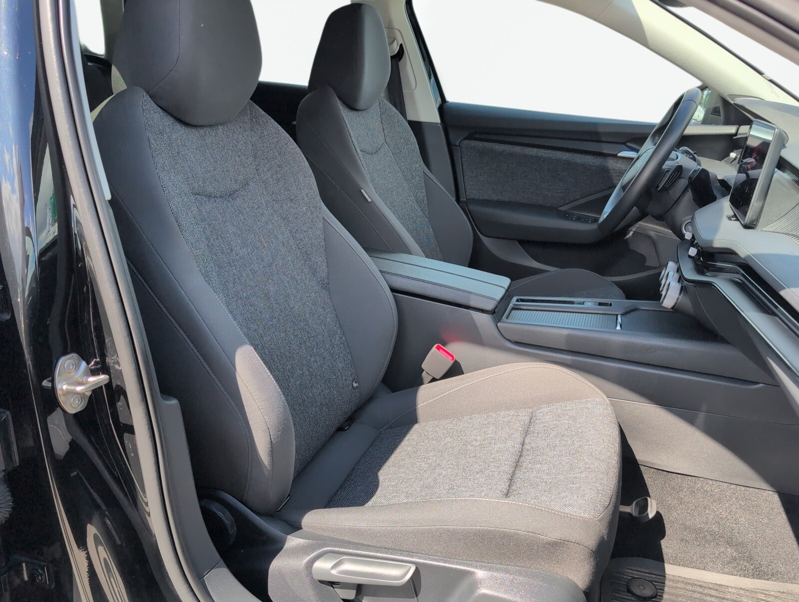 Škoda Superb Combi - zdjęcie 14