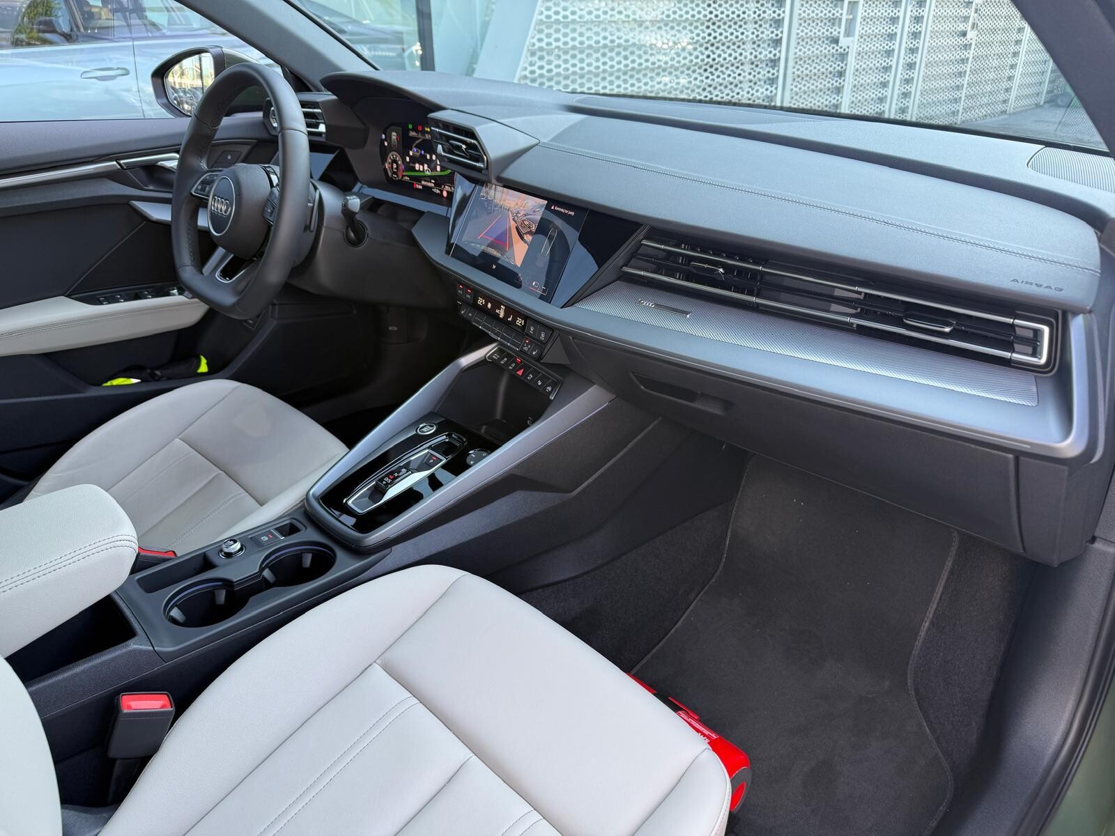 Audi A3 Sportback - zdjęcie 22