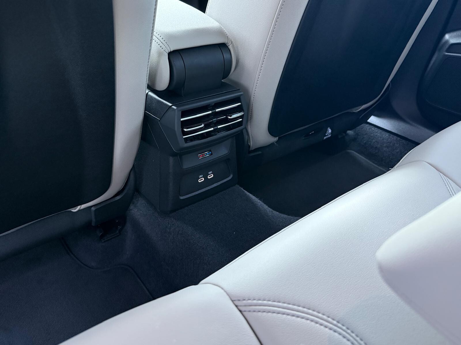 Audi A3 Sportback - zdjęcie 19