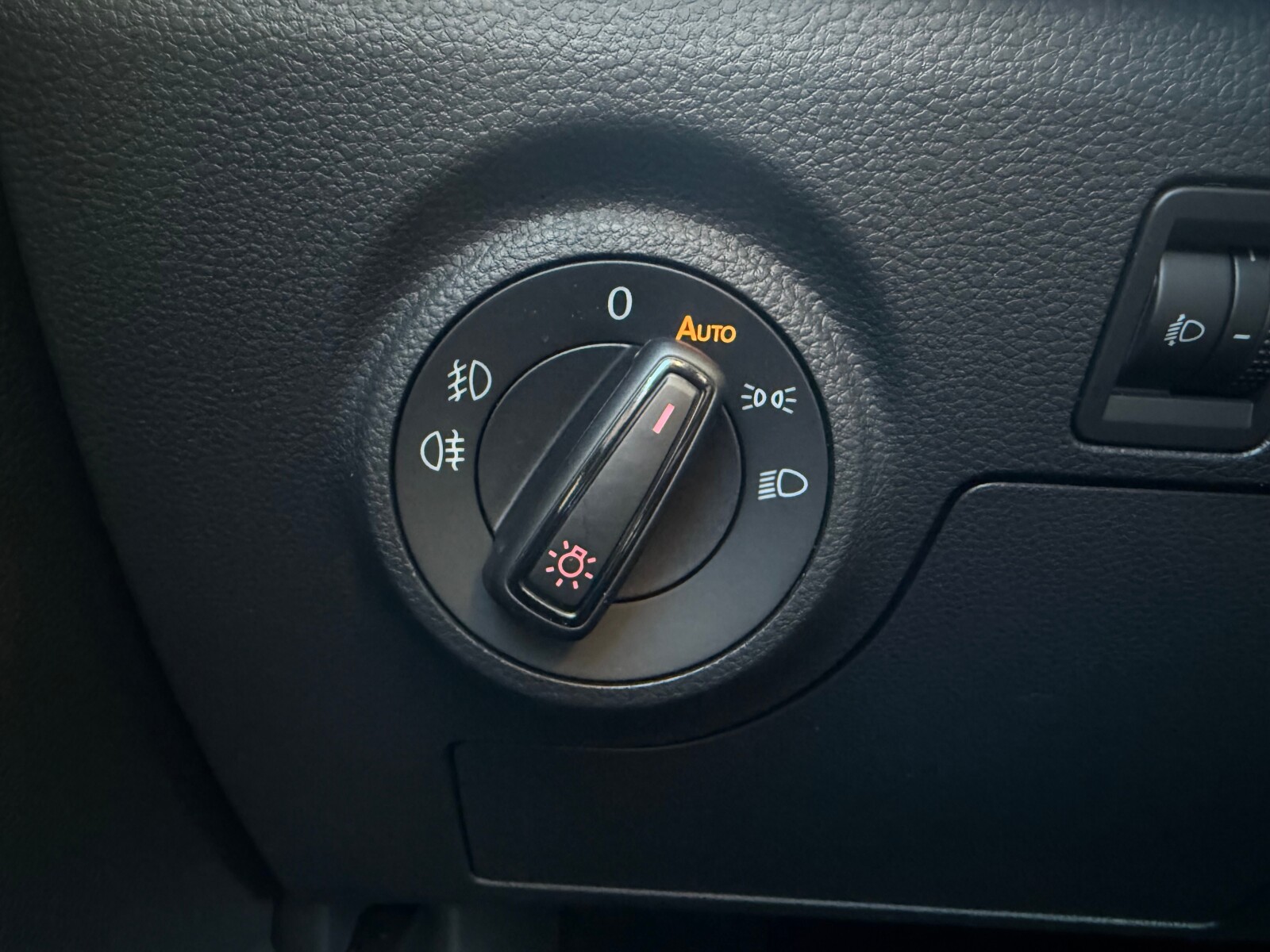 Seat Arona - zdjęcie 25