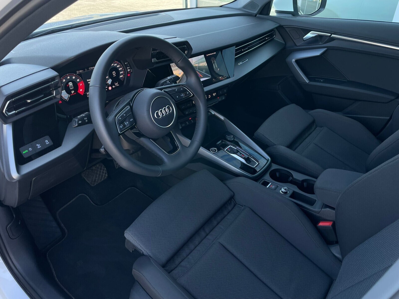 Audi A3 Limousine - zdjęcie 19