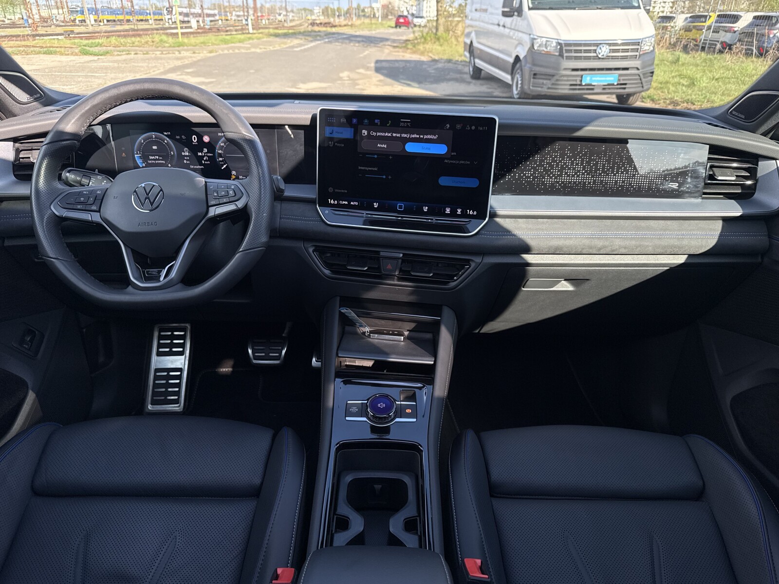 Volkswagen Tayron - zdjęcie 9