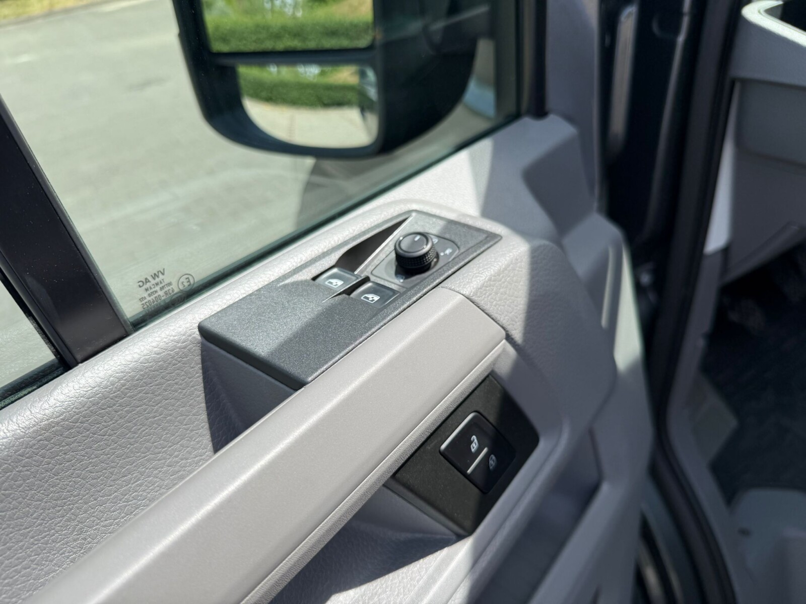 Volkswagen Crafter - zdjęcie 26