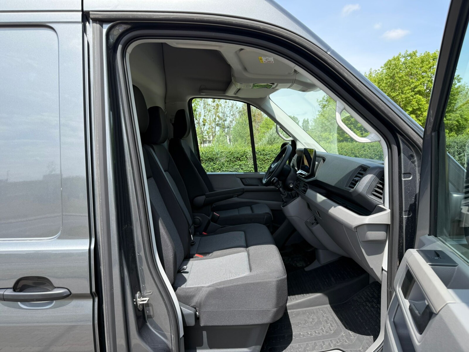 Volkswagen Crafter - zdjęcie 16