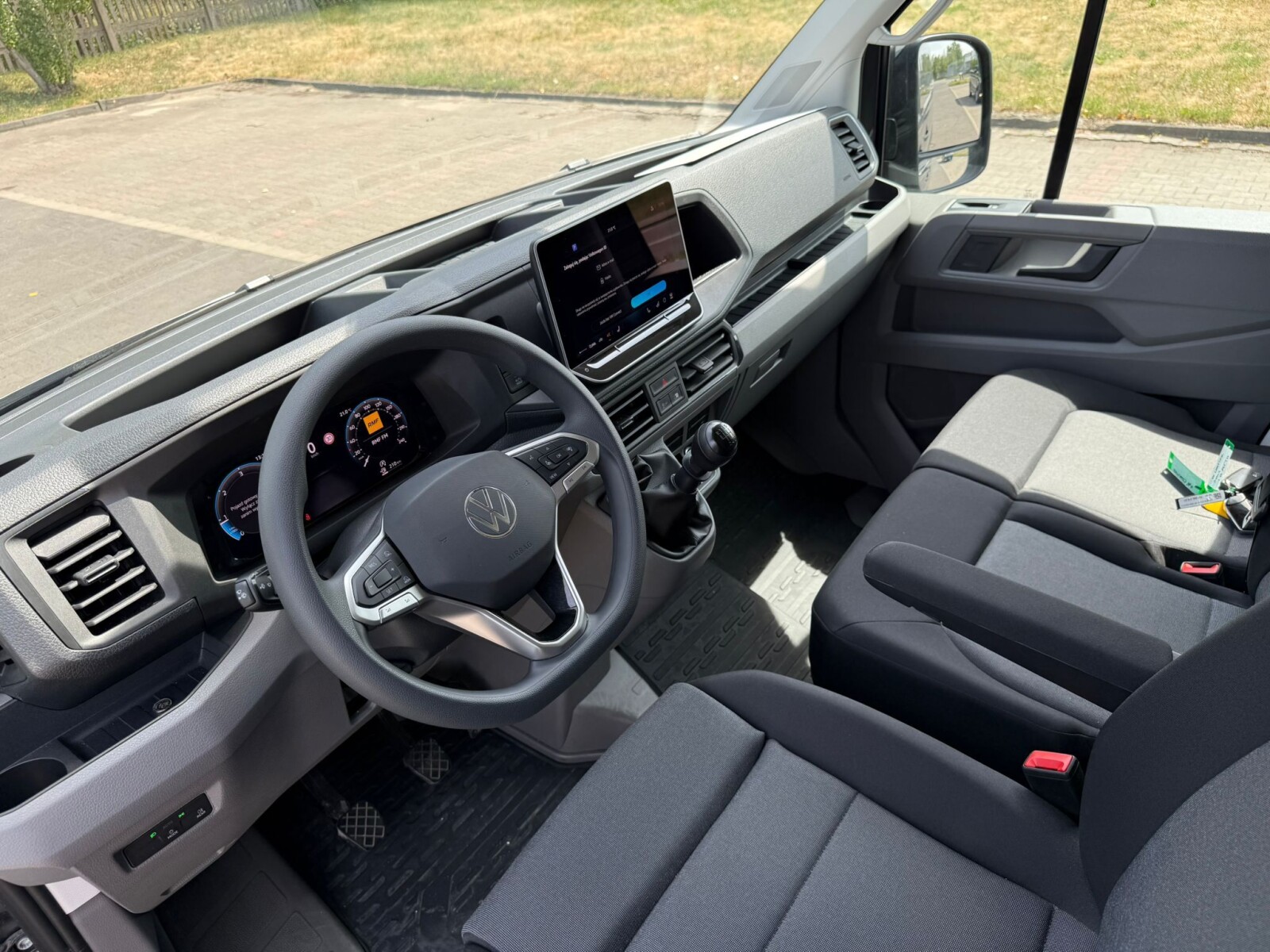 Volkswagen Crafter - zdjęcie 11