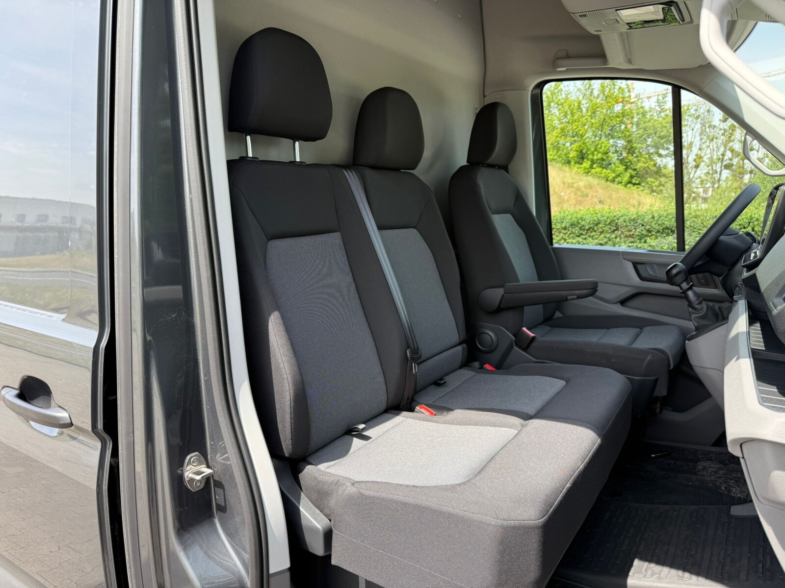 Volkswagen Crafter - zdjęcie 15