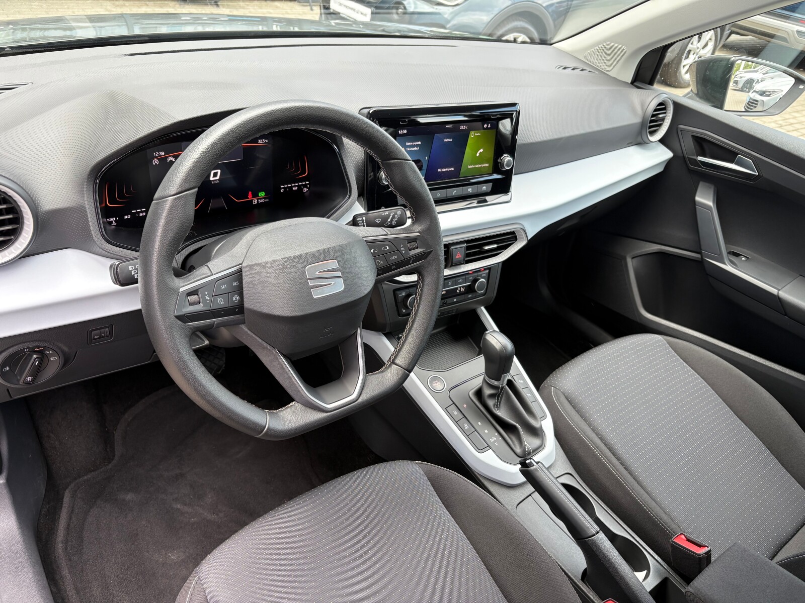 Seat Arona - zdjęcie 11