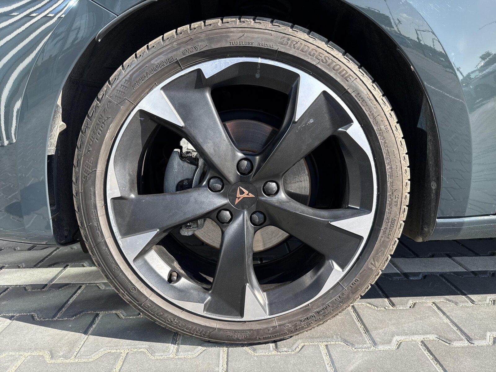 Cupra Leon Sportstourer - zdjęcie 18