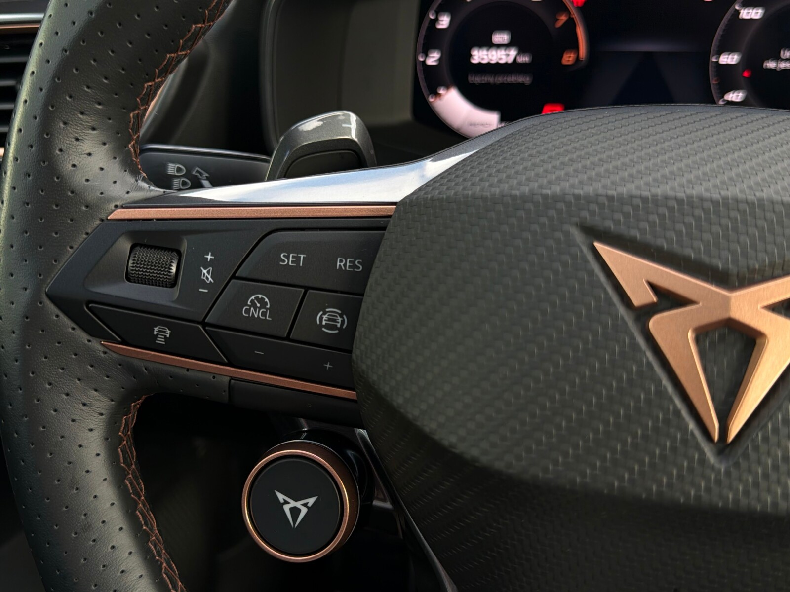 Cupra Formentor - zdjęcie 14