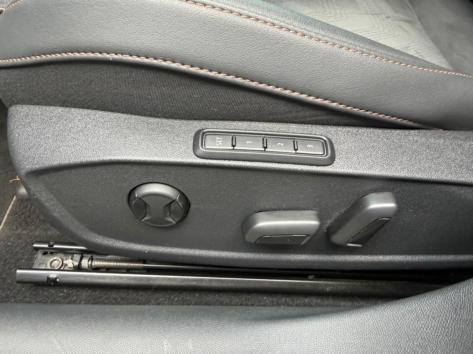 Cupra Formentor - zdjęcie 13