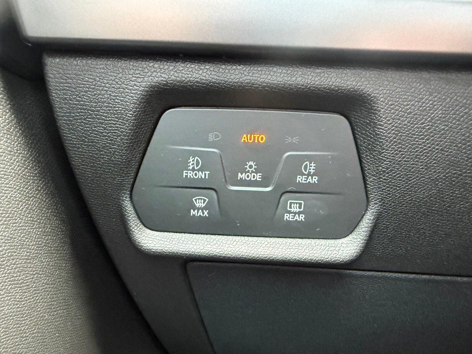 Cupra Formentor - zdjęcie 24