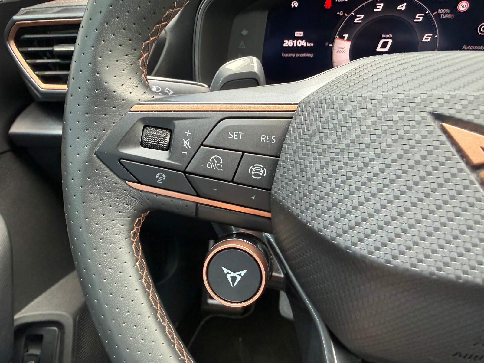 Cupra Formentor - zdjęcie 20