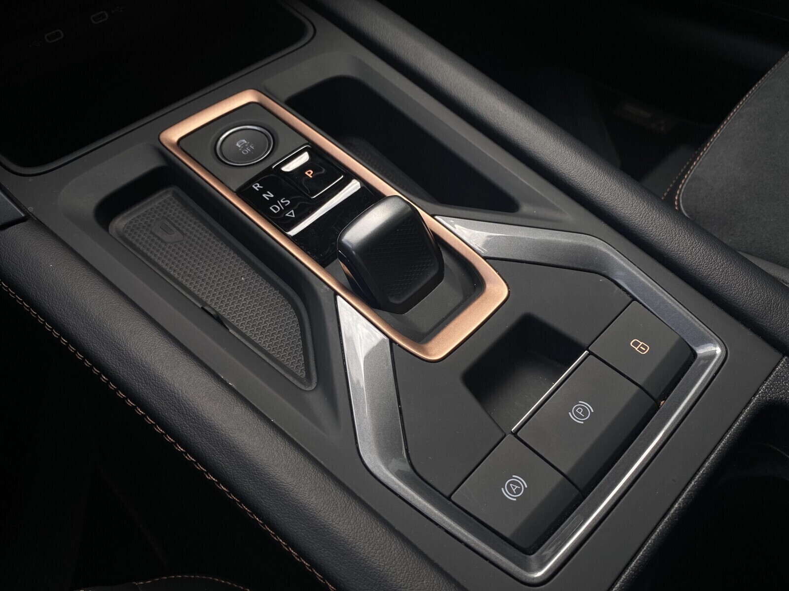Cupra Formentor - zdjęcie 20
