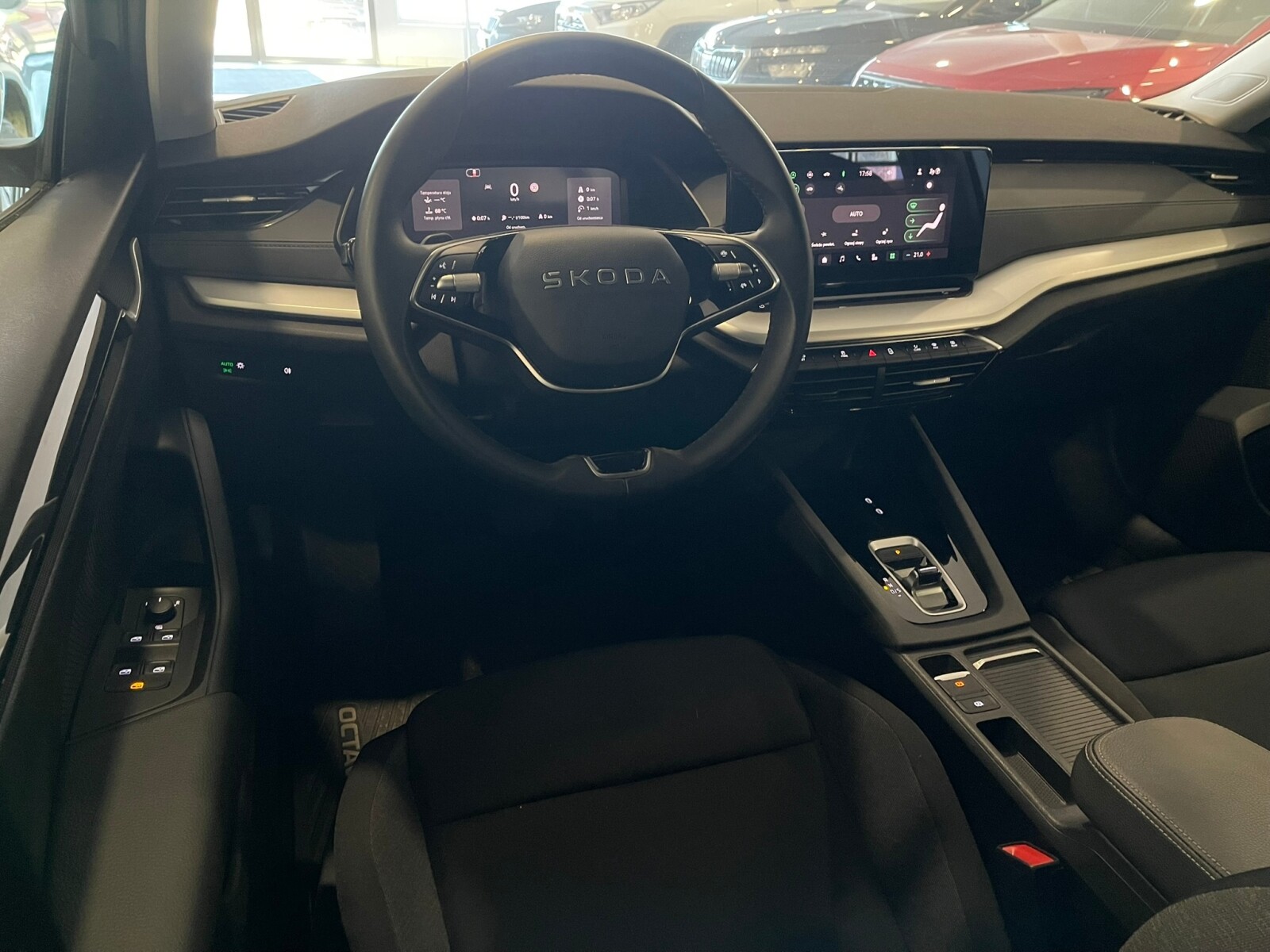 Škoda Octavia - zdjęcie 12