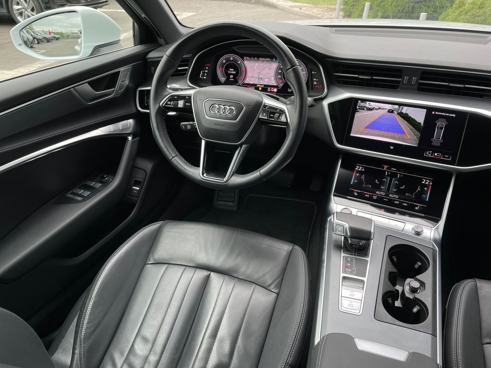 Audi A6 Avant - zdjęcie 14
